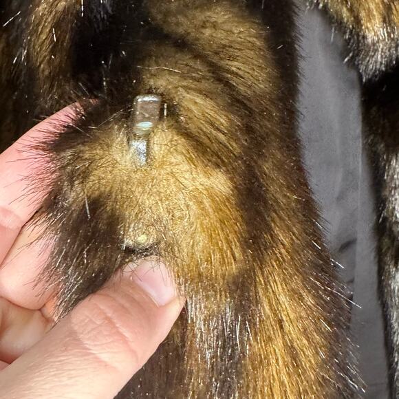 Pamela McCoy Faux Fur Light Dark Brown Color Snap Button Closure Jacket size 1X - Picture 13 of 13